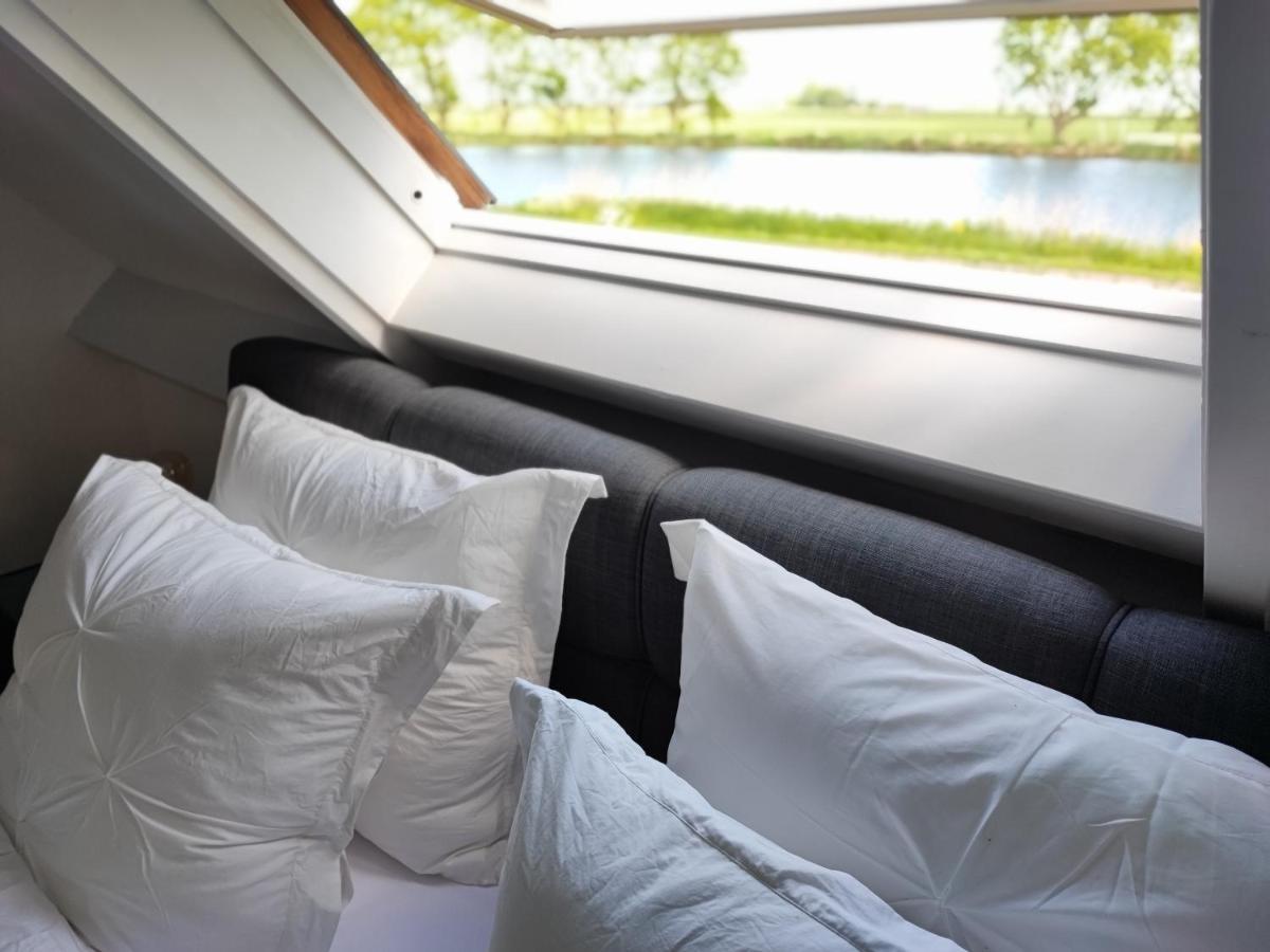 Guesthouse At The Amstel River With 2Br 2Ba And Garden Amstelveen Exteriér fotografie